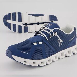 NOB On Running Cloud 5 Denim and White sz 6